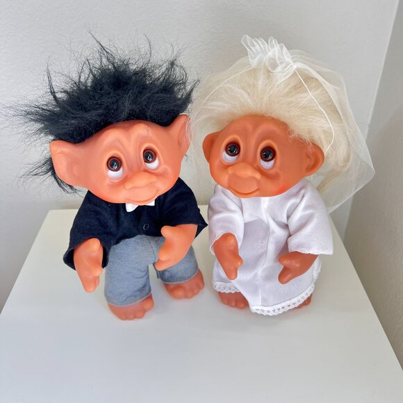 Troll Bride and Groom WEDDING COUPLE Troll Dolls 604 Thomas Dam Denmark 8-11” - Picture 2 of 16